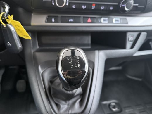 Opel Vivaro 2.0 Diesel 145 L2 | Achteruitrijcamera | Cruise control | Parkeersensor achter ActivLease financial lease