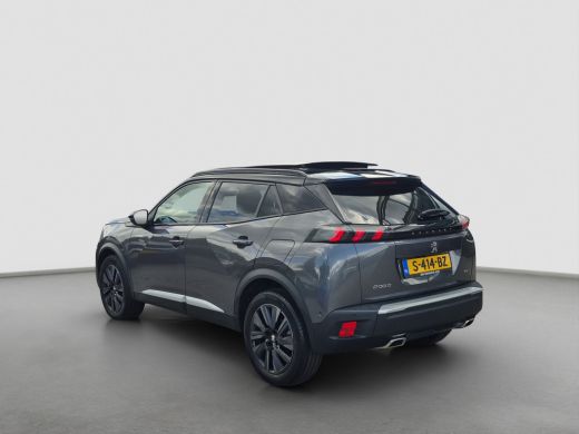 Peugeot 2008 1.2 PureTech GT Pack Panoramadak | Stoelverwarming | Alcantara | Full LED | Camera | Parkeersenso... ActivLease financial lease