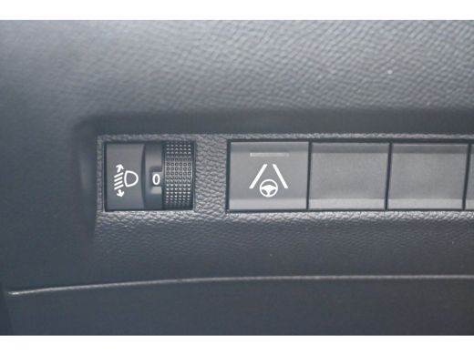 Peugeot 2008 Allure tot 8 Jaar Garantie! | Navigatie | Achteruitrijcamera | !! ActivLease financial lease
