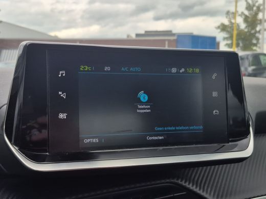 Peugeot e-2008 EV Allure 50 kWh Camera | LED | Keyless | Full map navigatie | Parkeersensoren | Carplay/android ... ActivLease financial lease