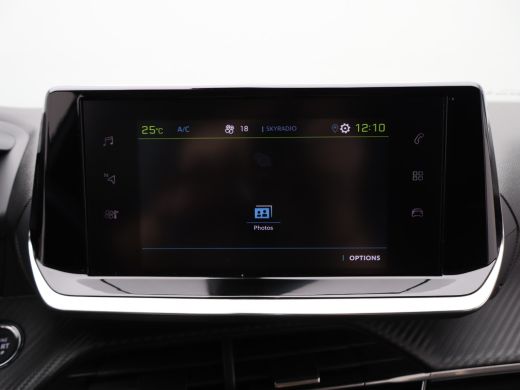 Peugeot e-2008 EV Allure Pack 50 kWh | SOH 91% | Navi | Clima | Cruise | Camera | PDC | Carplay | 17"LMV | ActivLease financial lease