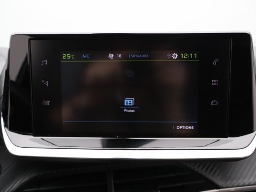 Peugeot e-2008 EV Allure Pack 50 kWh | SOH 91% | Navi | Clima | Cruise | Camera | PDC | Carplay | 17"LMV | ActivLease financial lease