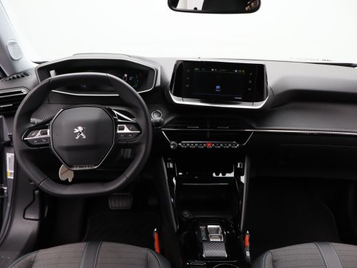 Peugeot e-2008 EV Allure Pack 50 kWh | SOH 91% | Navi | Clima | Cruise | Camera | PDC | Carplay | 17"LMV | ActivLease financial lease
