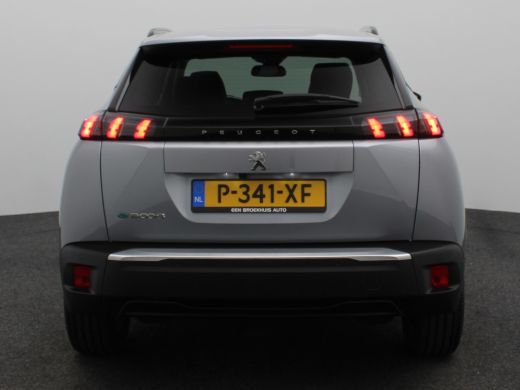 Peugeot e-2008 EV Allure Pack 50 kWh | SOH 91% | Navi | Clima | Cruise | Camera | PDC | Carplay | 17"LMV | ActivLease financial lease