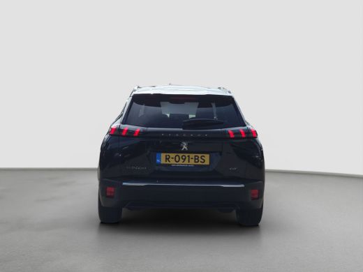 Peugeot e-2008 EV GT 50 kWh SOH 91,38% | Panoramadak | Camera | LED | Parkeersensoren | Full map navigatie | Car... ActivLease financial lease