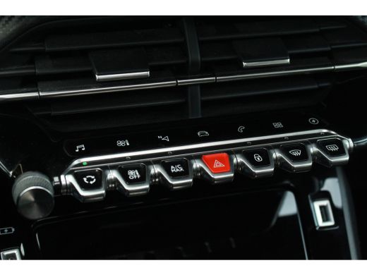 Peugeot e-2008 EV GT Pack 50 kWh | Pano | Camera | Carplay | Navi | Climate | Dodehoeksens. | Adapt. Cruise | Ke... ActivLease financial lease