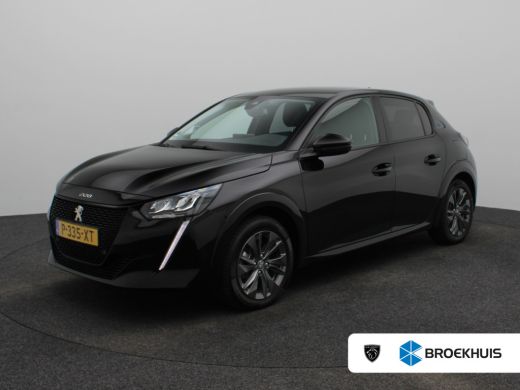 Peugeot e-208 EV Allure Pack 50 kWh 91% SOH | Stoelverwarming | Camera | Parkeersenoren | Climate Control | Gro... ActivLease financial lease