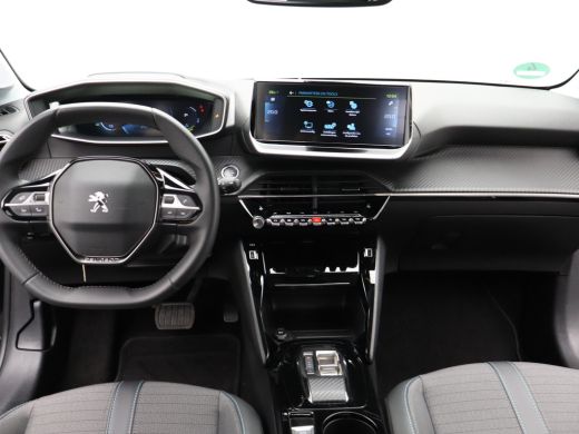 Peugeot e-208 EV Allure Pack 50 kWh 91% SOH | Stoelverwarming | Camera | Parkeersenoren | Climate Control | Gro... ActivLease financial lease