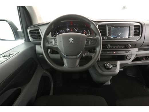 Peugeot Expert 2.0 BlueHDI L3H1 180PK | DC | 6 Zits | Automaat | Airco | Cruise | Camera | Carplay | Navi LED ActivLease financial lease