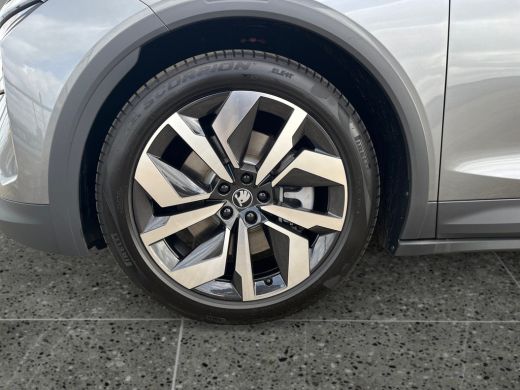 Skoda Elroq 85 Sportline | Trekhaak | Matrix LED | Keyless | Adaptive Cruise Control | Elektrische Achterklep... ActivLease financial lease