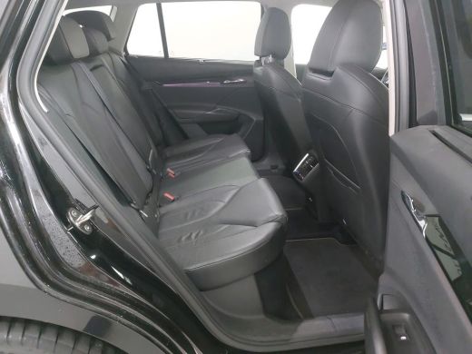 Skoda Enyaq iV 80 First Edition NL-AUTO  | SOH 90% | TREKHAAK| LEDER ActivLease financial lease
