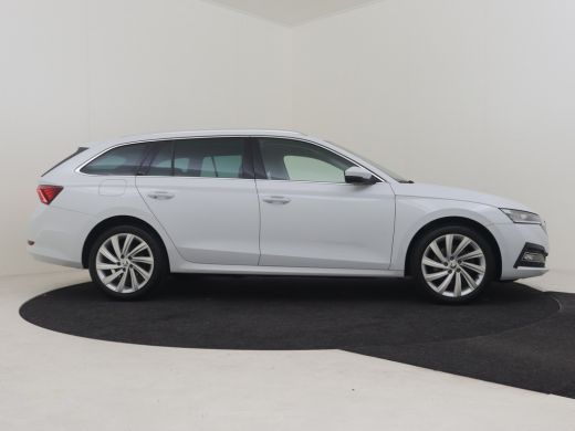 Skoda Octavia Combi 1.4 TSI iV PHEV Business edition 204PK DSG/AUTO | head-up Display | Elecktr stoelen met geh... ActivLease financial lease