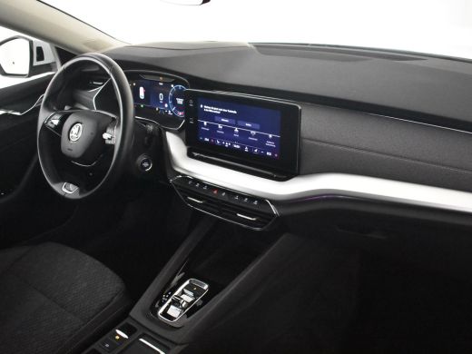 Skoda Octavia Combi 1.4 TSI iV PHEV Business edition 204PK DSG/AUTO | head-up Display | Elecktr stoelen met geh... ActivLease financial lease
