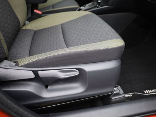 Toyota Yaris Cross 1.5 Hybrid Explore | Keyless | Stoelverw. | Camera | Prijs Rijklaar!! ActivLease financial lease
