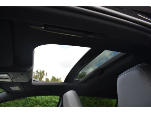 Volkswagen Golf 1.5 TSI 272PK eHybrid GTE PHEV | VERLENGDE GARANTIE | PANORAMA DAK | TREKHAAK | CAMERA | NAVIGATI... ActivLease financial lease