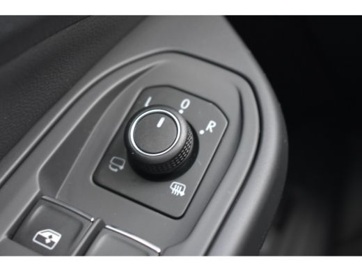 Volkswagen Golf 1.5 TSI 272PK eHybrid GTE PHEV | VERLENGDE GARANTIE | PANORAMA DAK | TREKHAAK | CAMERA | NAVIGATI... ActivLease financial lease