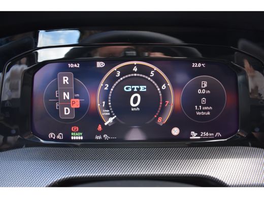 Volkswagen Golf 1.5 TSI 272PK eHybrid GTE PHEV | VERLENGDE GARANTIE | PANORAMA DAK | TREKHAAK | CAMERA | NAVIGATI... ActivLease financial lease