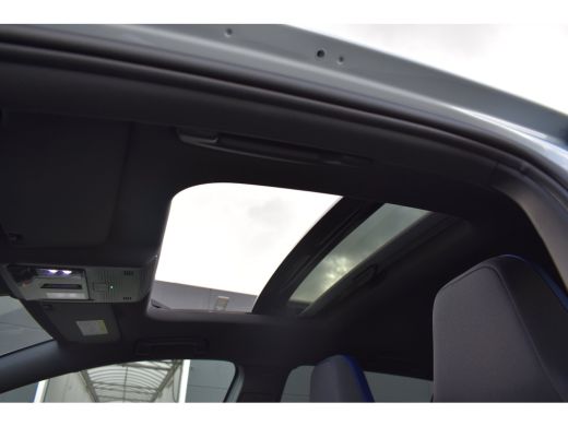 Volkswagen Golf 1.5 TSI 272PK eHybrid GTE PHEV | VERLGENDE GAARNTIE | PANORAMA DAK | TREKHAAK | HEAD-UP | STOELVE... ActivLease financial lease