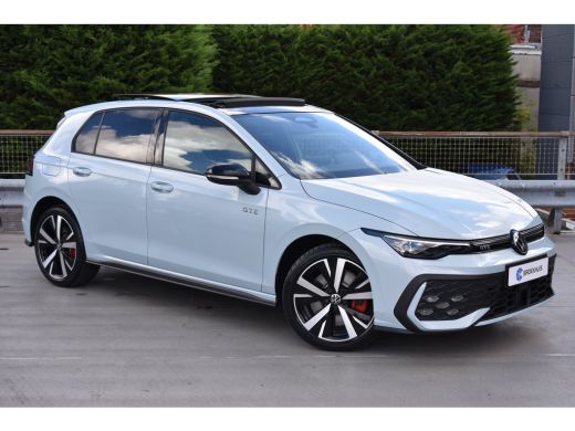 Volkswagen Golf 1.5 TSI 272PK eHybrid GTE PHEV | VERLGENDE GAARNTIE | PANORAMA DAK | TREKHAAK | HEAD-UP | STOELVE... ActivLease financial lease
