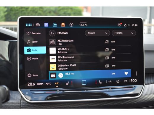 Volkswagen Golf 1.5 TSI 272PK eHybrid GTE PHEV | VERLGENDE GAARNTIE | PANORAMA DAK | TREKHAAK | HEAD-UP | STOELVE... ActivLease financial lease