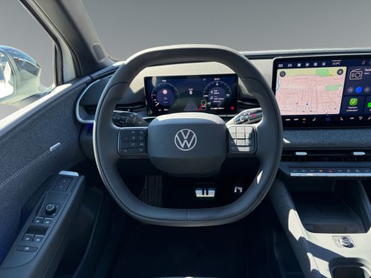 Volkswagen ID. Polo Style First Edition 52 kWh 211pk | Incl. &euro;1.000,- inruilpremie | Panoramadak | 19" LM velgen ActivLease financial lease