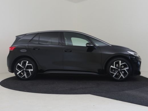 Volkswagen ID.3 Pro Business 59 kWh | 360gr Camera | App connect | Dodehoek detectie | Stoel/stuurverwarming | Cr... ActivLease financial lease