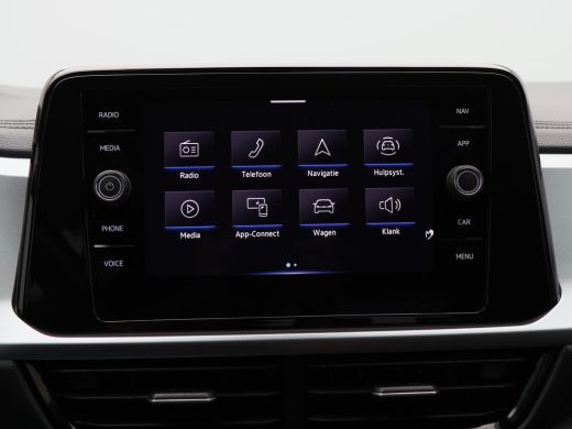 Volkswagen T-Roc 1.0 TSi 110 Pk Life | Adaptive Cruise | Airco | Camera | CarPlay | 17 Inch | 60.043 Km !! ActivLease financial lease