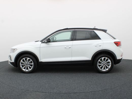 Volkswagen T-Roc 1.5 TSI Style | IQ Light | Camera | Stoelverw. | Prijs Rijklaar!! ActivLease financial lease