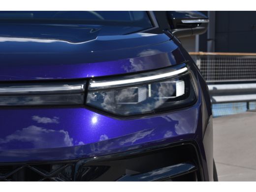 Volkswagen Tayron 1.5 TSI eHybrid 272PK R-Line | 360 camera | Massage stoelen | Elektrisch wegklapbare trekhaak | S... ActivLease financial lease