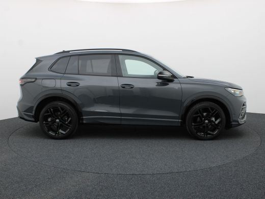Volkswagen Tiguan 1.5 eTSI R-Line Edition | Panodak | Trekhaak wegkl. | Harman/Kardon | 360 Camera | Side Assist | ... ActivLease financial lease