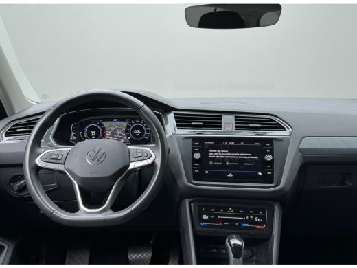Volkswagen Tiguan TSI 245PK HYBRIDE DSG LIFE TREKHAAK/VIRTUAL/NAVI/ELEKTR.KLEP ActivLease financial lease