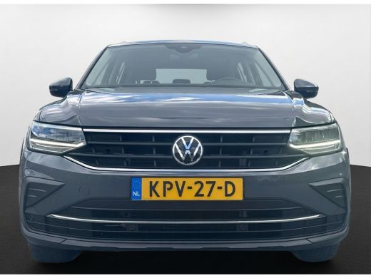 Volkswagen Tiguan TSI 245PK HYBRIDE DSG LIFE TREKHAAK/VIRTUAL/NAVI/ELEKTR.KLEP ActivLease financial lease