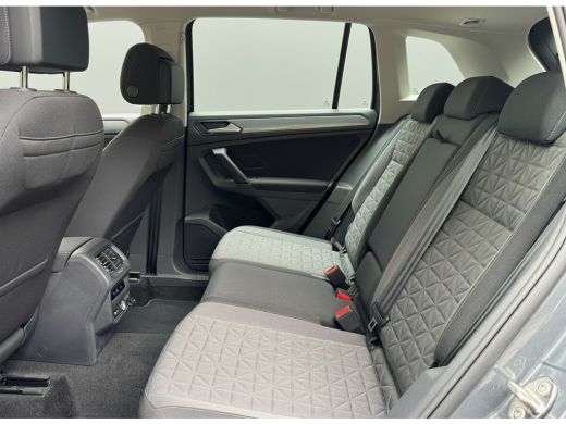 Volkswagen Tiguan TSI 245PK HYBRIDE DSG LIFE TREKHAAK/VIRTUAL/NAVI/ELEKTR.KLEP ActivLease financial lease