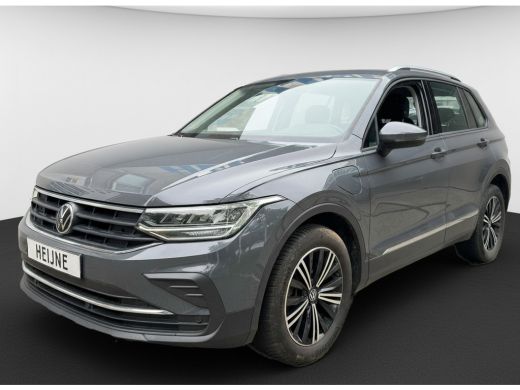 Volkswagen Tiguan TSI 245PK HYBRIDE DSG LIFE TREKHAAK/VIRTUAL/NAVI/ELEKTR.KLEP ActivLease financial lease