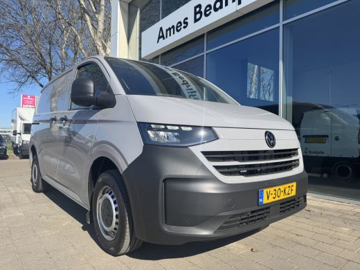 Volkswagen Transporter 2.0 TDI L1 150PK hand | Betimmering | Achteruitrijcamera | Bijrijdersbank ActivLease financial lease