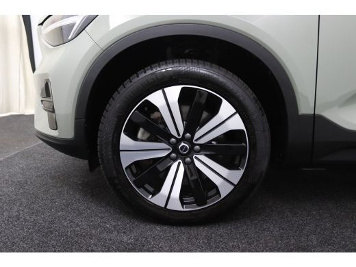 Volvo  C40 Recharge Plus 69 kWh | Panoramadak | 95% SoH | Camera | Keyless | BLIS | Adaptive Cruise | Warmte... ActivLease financial lease