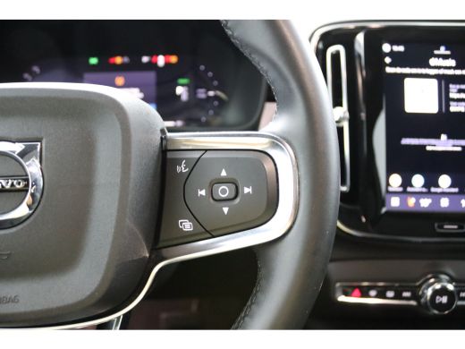 Volvo  C40 Recharge Plus 69 kWh | Panoramadak | 95% SoH | Camera | Keyless | BLIS | Adaptive Cruise | Warmte... ActivLease financial lease