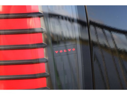 Volvo  EX30 P3 Plus Europa 51 kWh | Harman Kardon | BLIS | Getint Glas| ActivLease financial lease