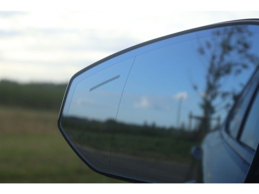 Volvo  EX30 P3 Plus Europa 51 kWh | Harman Kardon | BLIS | Getint Glas| ActivLease financial lease
