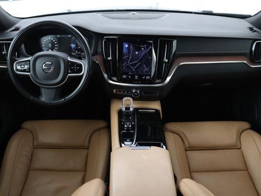 Volvo  V60 2.0 T6 Recharge AWD Inscription | SOH 97.5% | Trekhaak | Panoramadak | Leder | Stoelventilatie | ... ActivLease financial lease