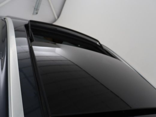 Volvo  V60 2.0 T6 Recharge AWD Inscription | SOH 97.5% | Trekhaak | Panoramadak | Leder | Stoelventilatie | ... ActivLease financial lease