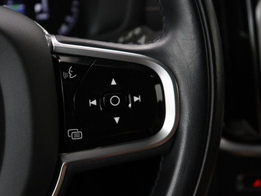 Volvo  V60 2.0 T6 Recharge AWD Inscription | SOH 97.5% | Trekhaak | Panoramadak | Leder | Stoelventilatie | ... ActivLease financial lease