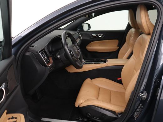Volvo  V60 2.0 T6 Recharge AWD Inscription | SOH 97.5% | Trekhaak | Panoramadak | Leder | Stoelventilatie | ... ActivLease financial lease