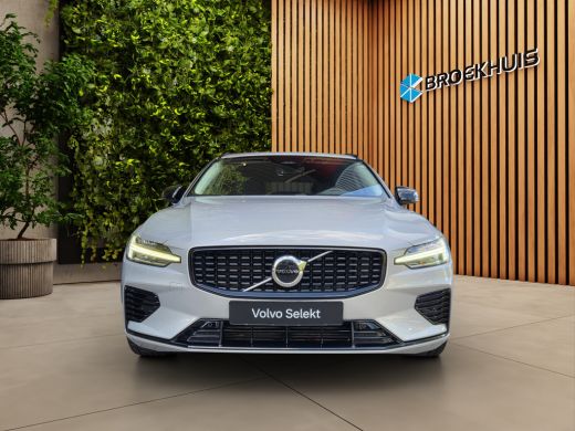 Volvo  V60 2.0 T6 Recharge AWD Plus Dark | Adaptive Cruise | BLIS | Camera | Stuur/stoelverwarming | Keyless... ActivLease financial lease