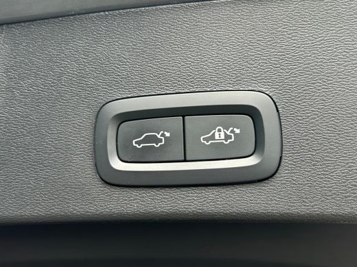 Volvo  XC40 1.5 T5 Recharge R-Design | Panoramadak | Trekhaak | Harman/Kardon | Camera | ActivLease financial lease