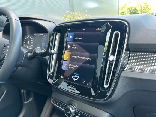 Volvo  XC40 1.5 T5 Recharge R-Design | Panoramadak | Trekhaak | Harman/Kardon | Camera | ActivLease financial lease