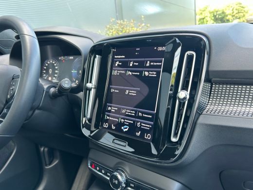 Volvo  XC40 1.5 T5 Recharge R-Design | Panoramadak | Trekhaak | Harman/Kardon | Camera | ActivLease financial lease