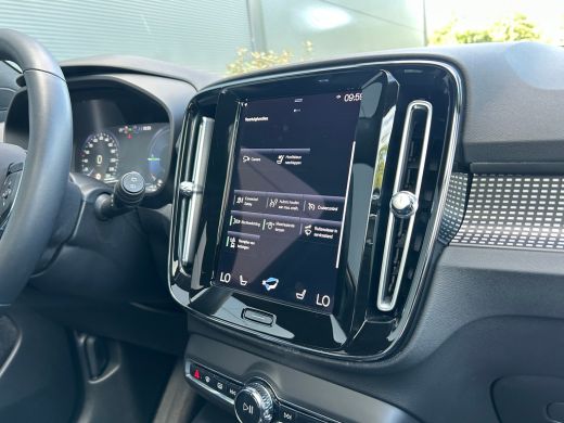 Volvo  XC40 1.5 T5 Recharge R-Design | Panoramadak | Trekhaak | Harman/Kardon | Camera | ActivLease financial lease