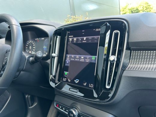Volvo  XC40 1.5 T5 Recharge R-Design | Panoramadak | Trekhaak | Harman/Kardon | Camera | ActivLease financial lease