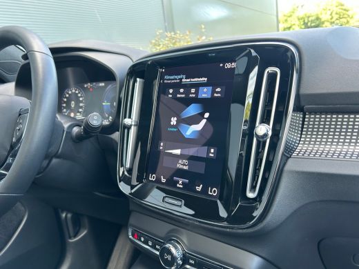 Volvo  XC40 1.5 T5 Recharge R-Design | Panoramadak | Trekhaak | Harman/Kardon | Camera | ActivLease financial lease